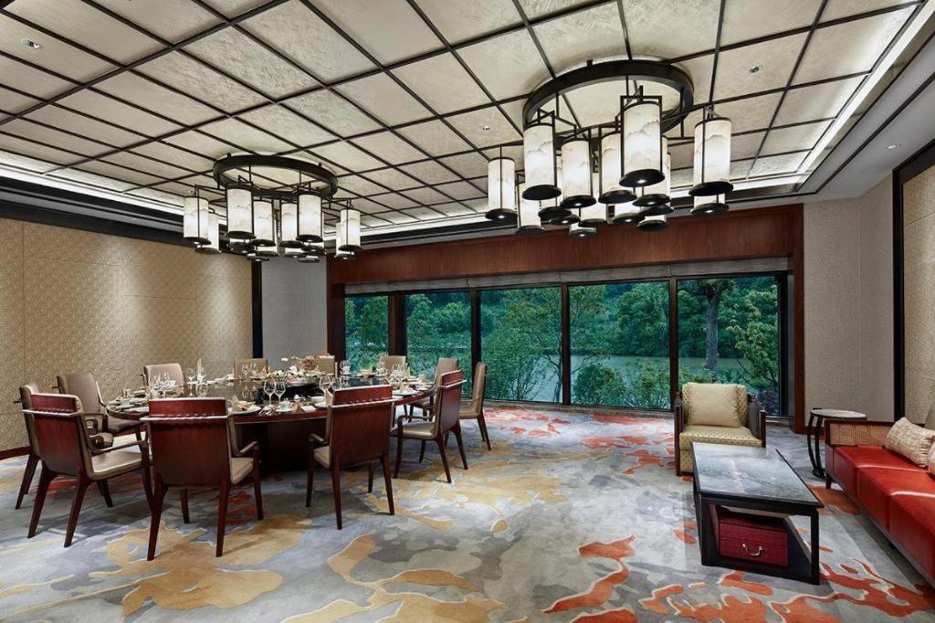 Xianghu Xiaoyao Manor Hotel Ханджоу Екстериор снимка