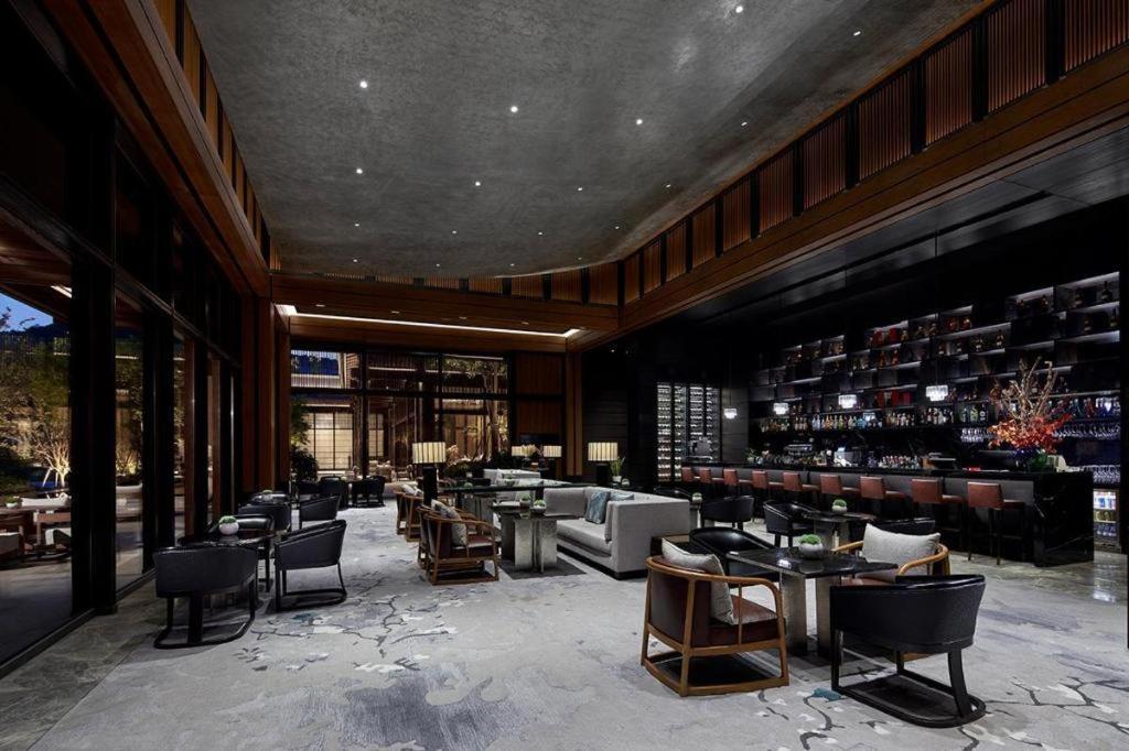 Xianghu Xiaoyao Manor Hotel Ханджоу Екстериор снимка