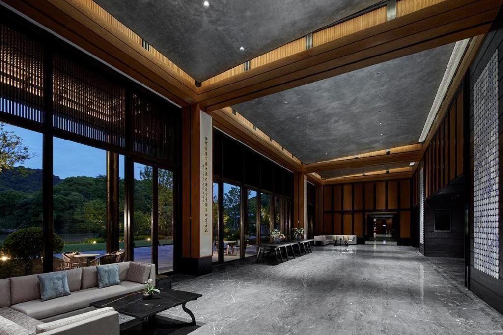 Xianghu Xiaoyao Manor Hotel Ханджоу Екстериор снимка